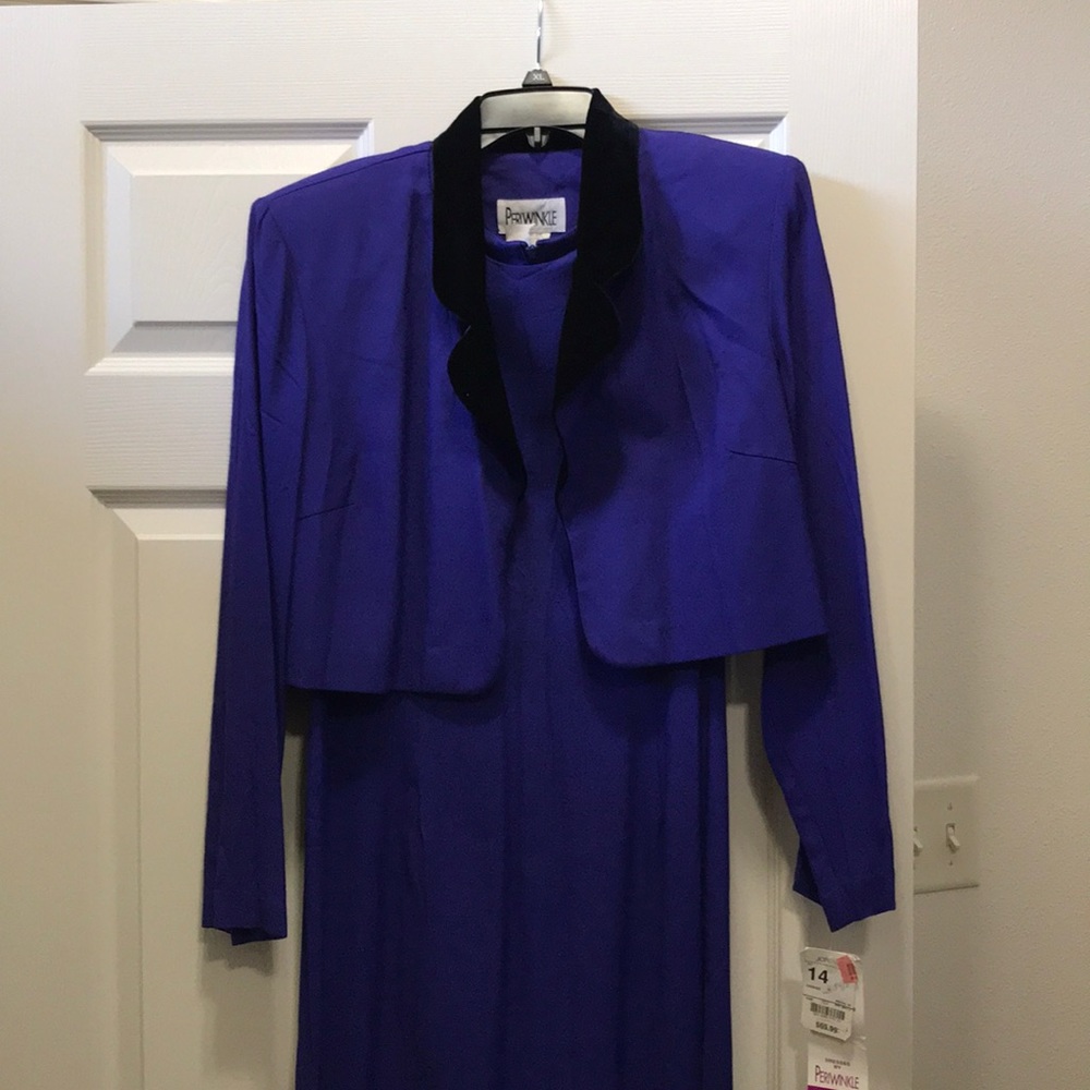 Pretty dress with short jacket